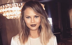 Chrissy Teigen to Help Fans Recreate Her Cookbook Recipes With Meal Kit Delivery Service