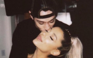 Pete Davidson Gushes Over GF Ariana Grande During Stand-Up Set
