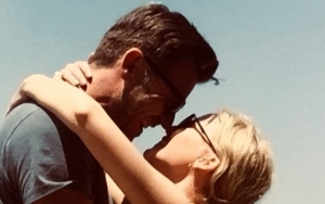 Kylie Minogue Posts Romantic Snap With New Boyfriend