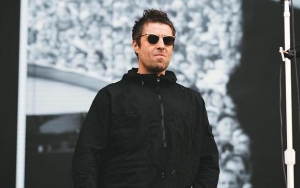 Liam Gallagher Halts Show After Heckler Throws Fish at Him