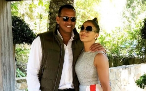 Jennifer Lopez Is Brought to Tears With Video Vanguard Honor, Alex Rodriguez Says