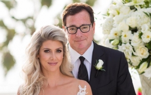 Bob Saget Shares Pictures From His Wedding to Kelly Rizzo
