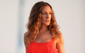 Sarah Jessica Parker Brings Back Carrie Bradshaw in New Campaign Teaser 