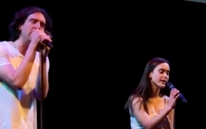 Courteney Cox Shows Off Daughter's Singing Skills With Gary Lightbody Duet Video