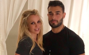 Britney Spears Gets Picked Up by Boyfriend After Completing Rehab
