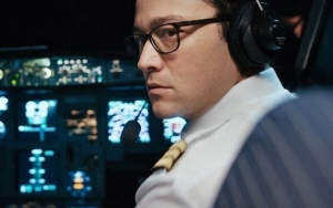 Joseph Gordon-Levitt to Save Hijacked Plane in New Movie