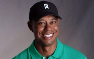 Tiger Woods Looks Fresh Despite Crutches in 1st Pic Since Car Crash