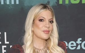 Tori Spelling Allegedly Cried After Learning Her Dad Gave All His Fortune to Her Mom