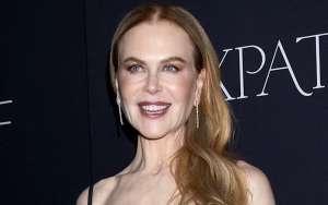 Nicole Kidman Proudly Flaunts Fit Physique in Backless Dress