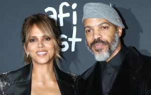 Halle Berry Strips Down to Her Birthday Suit in Sultry Pic on BF Van Hunt's Mother's Day Tribute