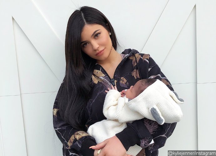 Kylie Jenner Posts First Selfies With Daughter Stormi - See the Adorable Pics!