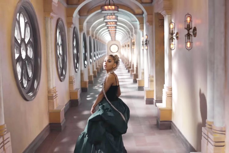 Ariana Grande Premieres Music Video for New Single 'No Tears Left to Cry' - Watch!