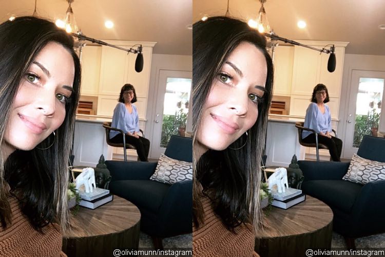 Olivia Munn Surprises Her Mother With Kitchen Remodel