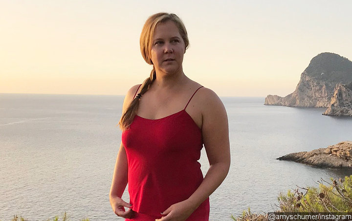 Amy Schumer Denies Pregnancy Rumors While Announcing Clothing Line