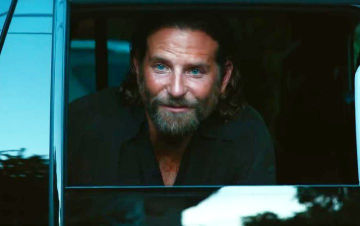  Bradley Cooper Thankful Jon Peters Was Absent From 'A Star Is Born' Set