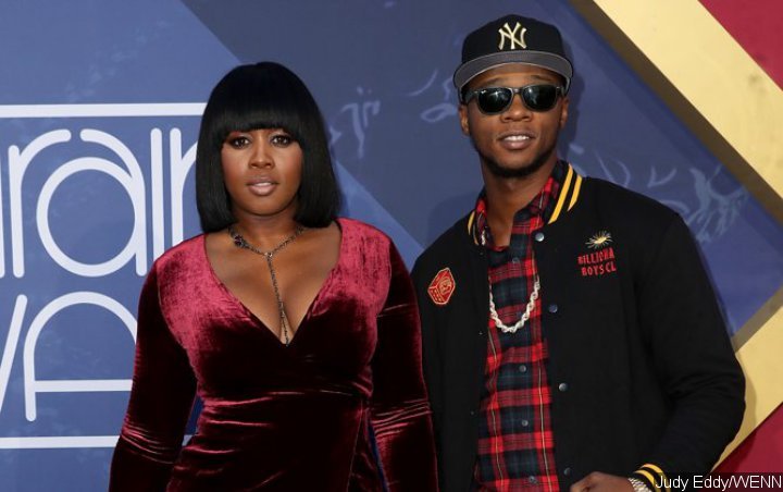 Papoose Inked Sonogram Photo of First Child on Forearm