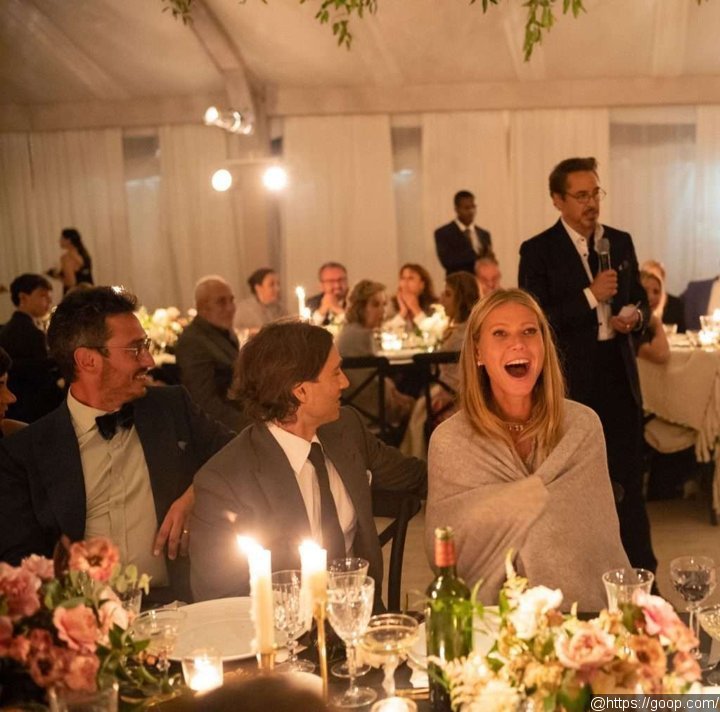 Gwyneth Paltrow and Brad Falchuk's Wedding Photo