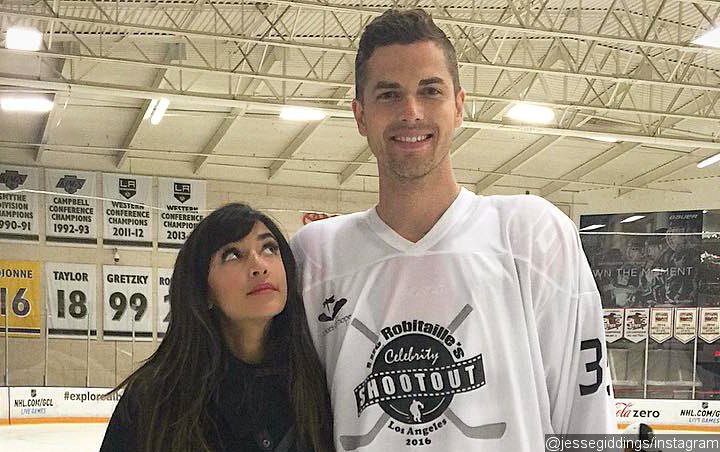 Hannah Simone and Jesse Giddings 