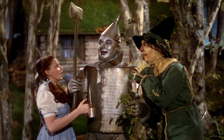 'Now You See Me' Writer to Develop New Series for 'The Wizard of Oz'