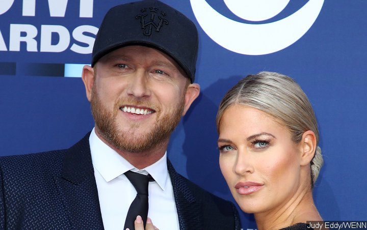 Cole Swindell Calls It Quit With Kelly Kelly?