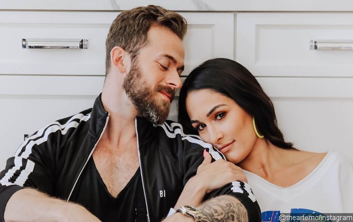 Nikki Bella Praises 'Adorable' Artem Chigvintsev on Red Carpet of 2019 Kids' Choice Sports Awards