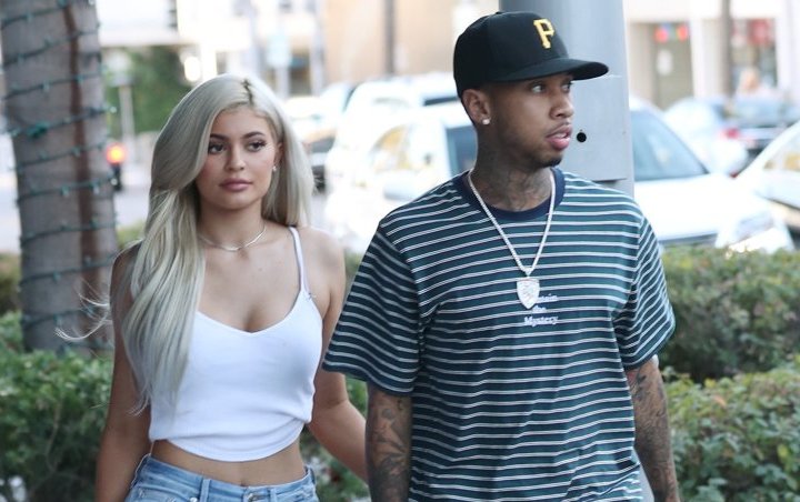 Kylie Jenner and Tyga Spotted Having Dinner in Los Angeles