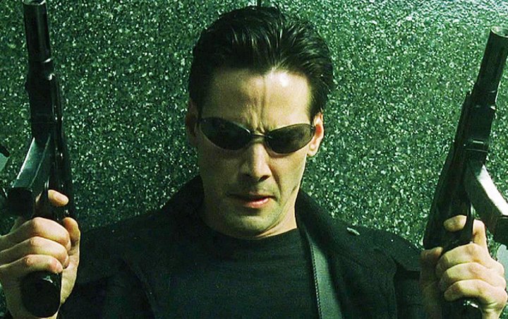 Keanu Reeves Ditches Neo's Old Looks in First 'Matrix 4' Set Photos