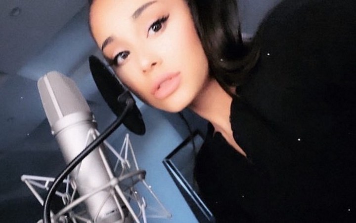 Ariana Grande Sends Fans Into Frenzy With Studio Picture