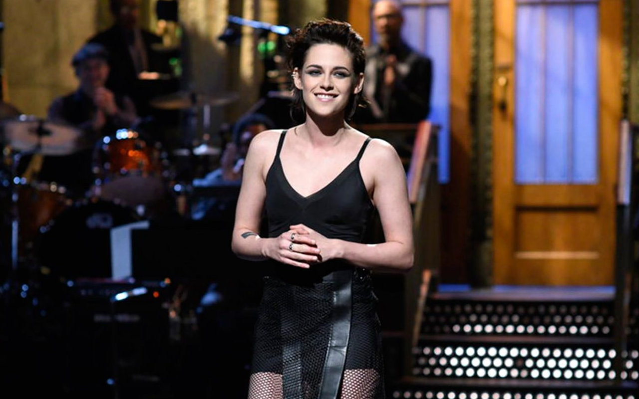 Kristen Stewart Gets 'Happiest Season' Role Thanks to 2017 'SNL' Monologue