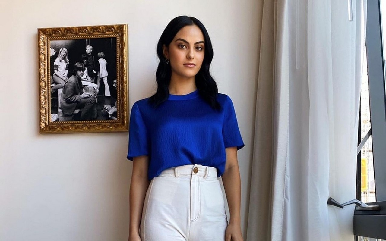 Camila Mendes Rumored to Split From Grayson Vaughan