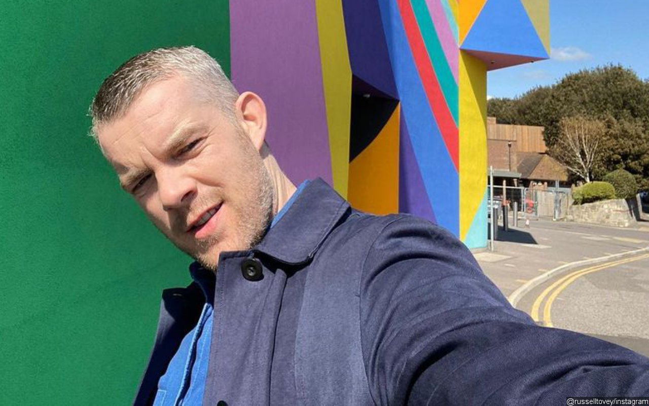 Russell Tovey Upset Thinking About Having to Leave Dogs at Home Post-COVID Lockdown