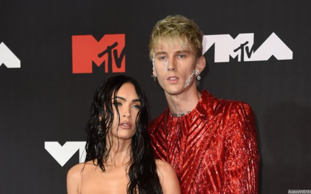 Machine Gun Kelly Gets Stitches After Trying to Impress Megan Fox With Knife Trick