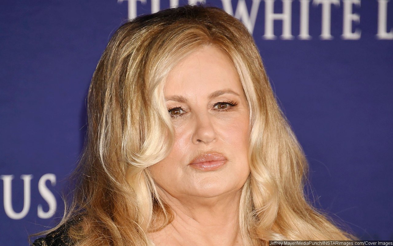 Jennifer Coolidge Would Love to Join 'Riveting' 'Real Housewives of Beverly Hills'