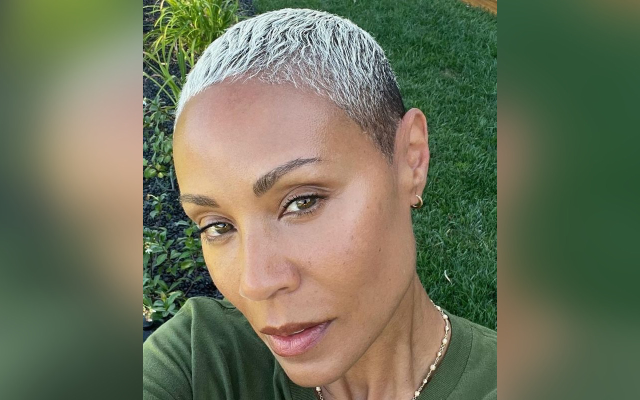 Jada Pinkett Smith Proudly Shows Off Her Buzz Hair as Her Tresses Are Slowly Making 'Comeback'