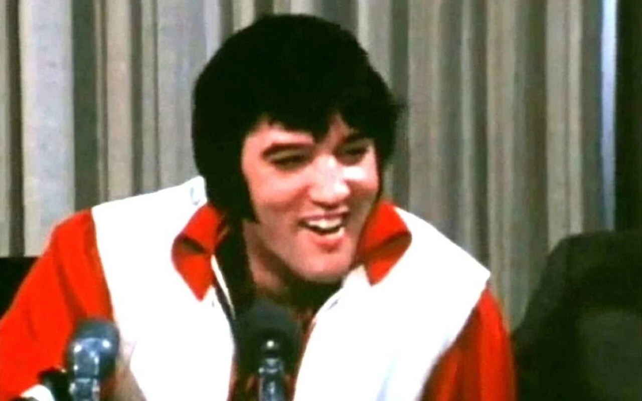 Elvis Presley Shouted Insults at Himself When Watching His Own Movie in Theater