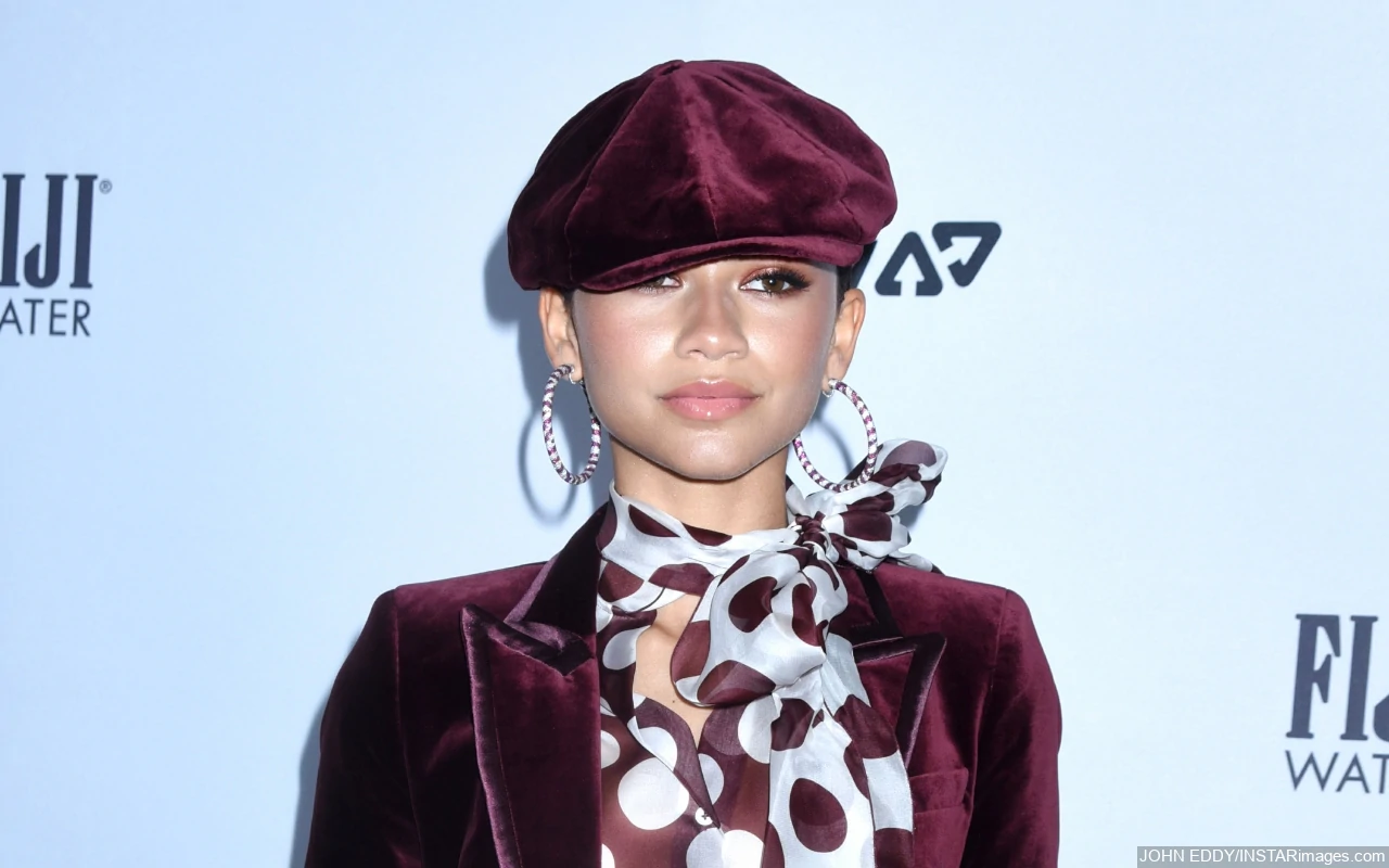 Zendaya Puts on Busty Display in Corset Suit During Paris Night Out