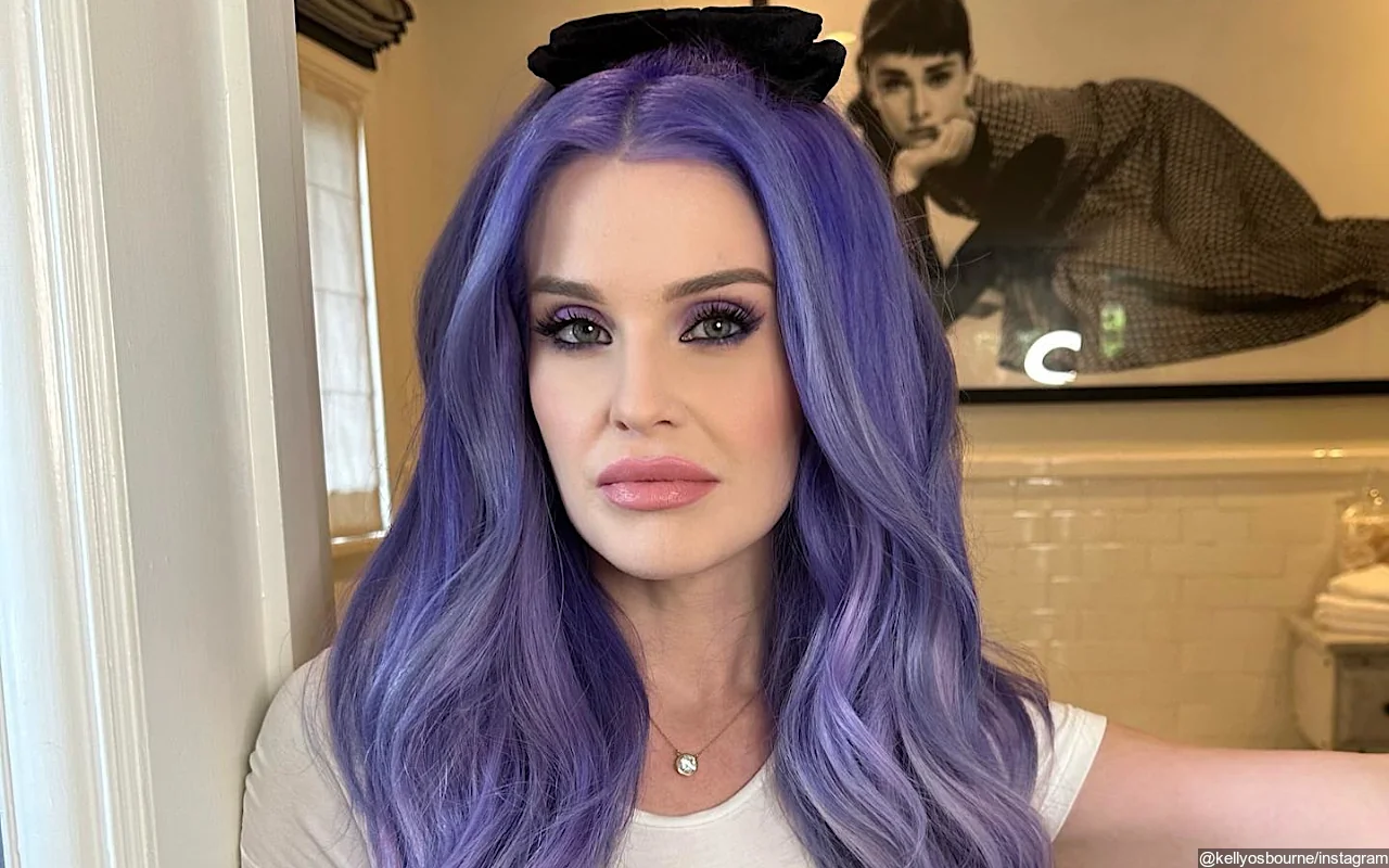 Kelly Osbourne Recalls Taking 'a Long, Hard Look' at Herself After Backlash Over Latino Comment