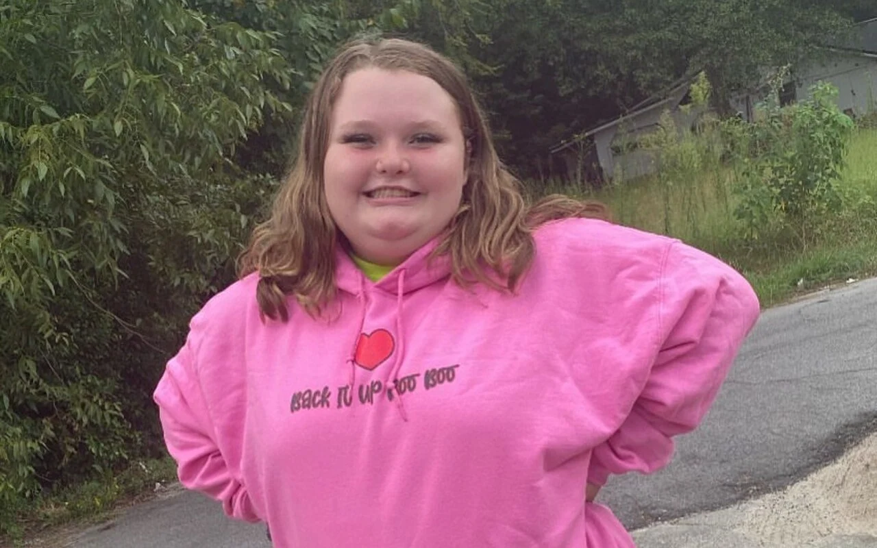 Honey Boo Boo Threatens to Sue Mama June for Robbing Her of Money 