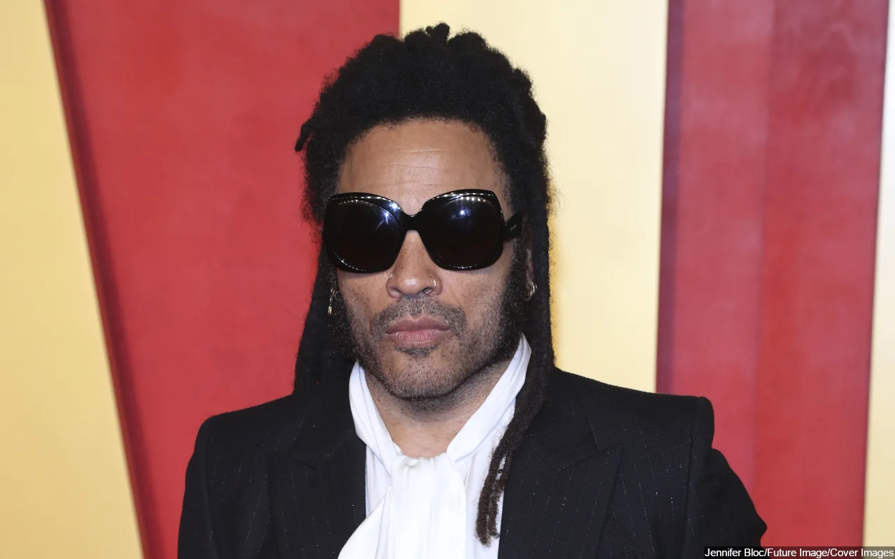 Lenny Kravitz Shows His Unconventional Workout Outfit