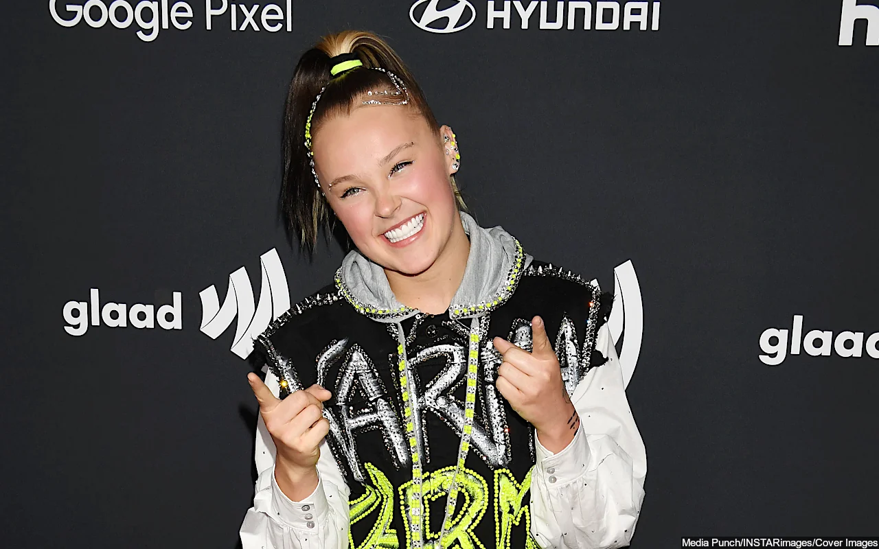 Jojo Siwa Slams 'Shady' Producers for Forcing Her to Call Abby Lee Miller on 'Dance Moms: Reunion'
