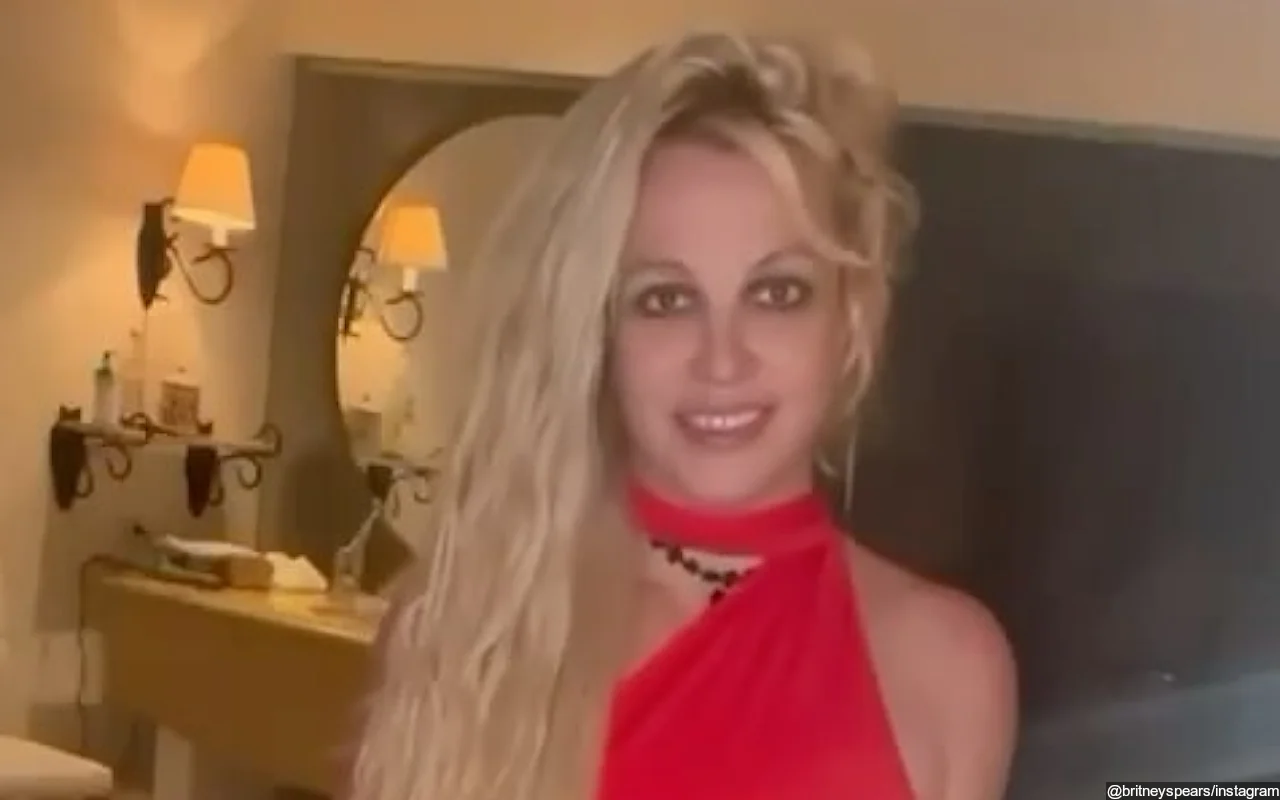 Britney Spears Misses Her 'Absolutely Beautiful' Family After Shading Her Mother and Sister