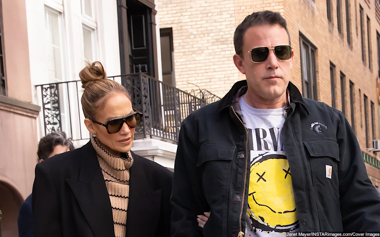Ben Affleck Moves Out of House He Shares With Jennifer Lopez Amid Split Rumor