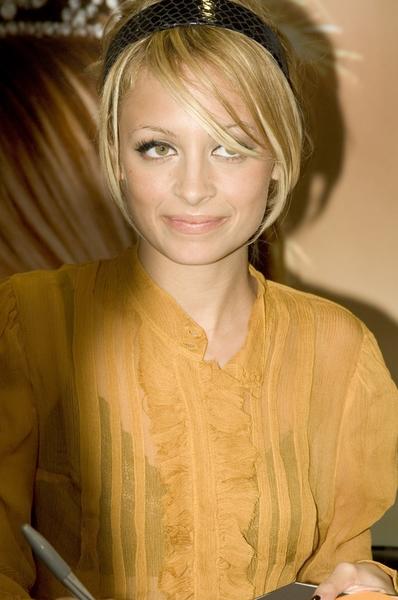 Nicole Richie<br>The Truth About Diamonds Book Signing