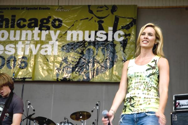 SHeDAISY<br>Chicago Country Music Fest