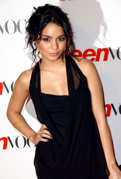 Vanessa Hudgens Hit With Another N**e Photos Scandal