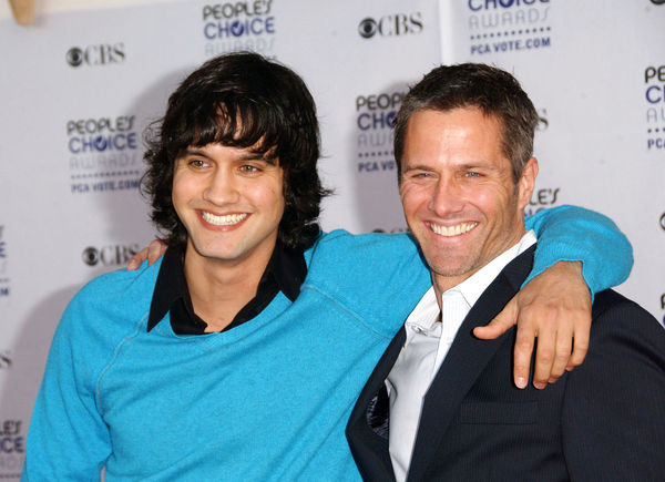 Michael Steger, Rob Estes<br>35th Annual People's Choice Awards - Arrivals