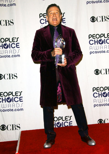 Robin Williams<br>35th Annual People's Choice Awards - Press Room