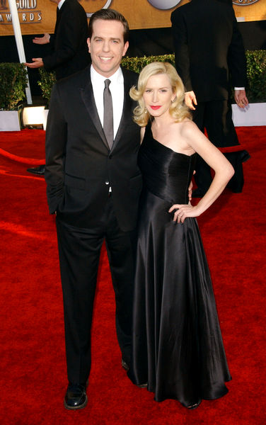 Angela Kinsey, Ed Helms<br>15th Annual Screen Actors Guild Awards - Arrivals