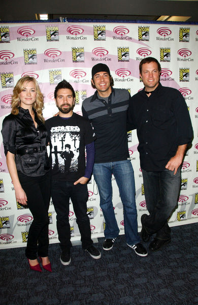 Yvonne Strahovski, Joshua Gomez, Zachary Levi, Adam Baldwin<br>Wonder Con - Day 3