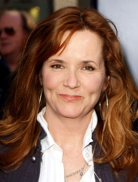 Lea Thompson<br>